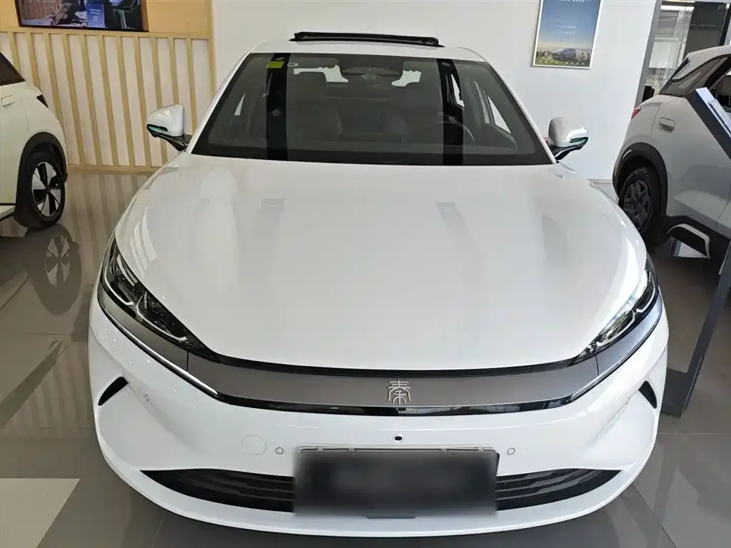 BYD Qin L 2025 из CN, фото 3