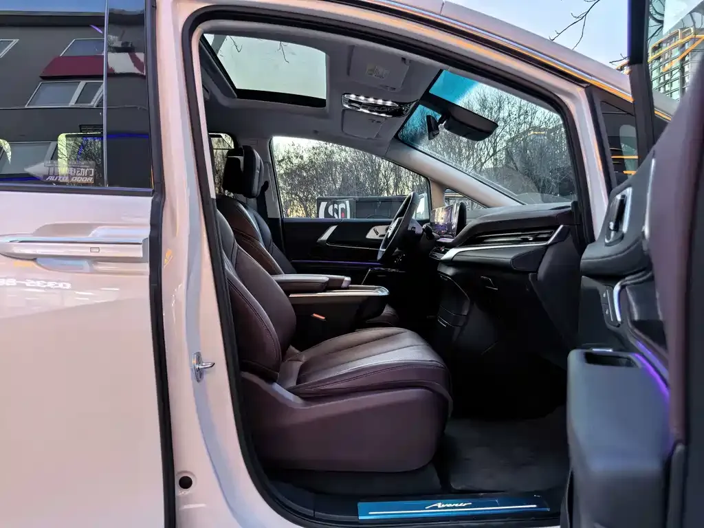 Buick Century 2025 из CN, фото 7