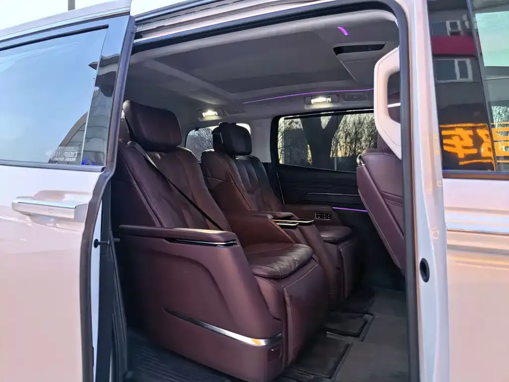 Buick Century 2025 из CN, фото 6