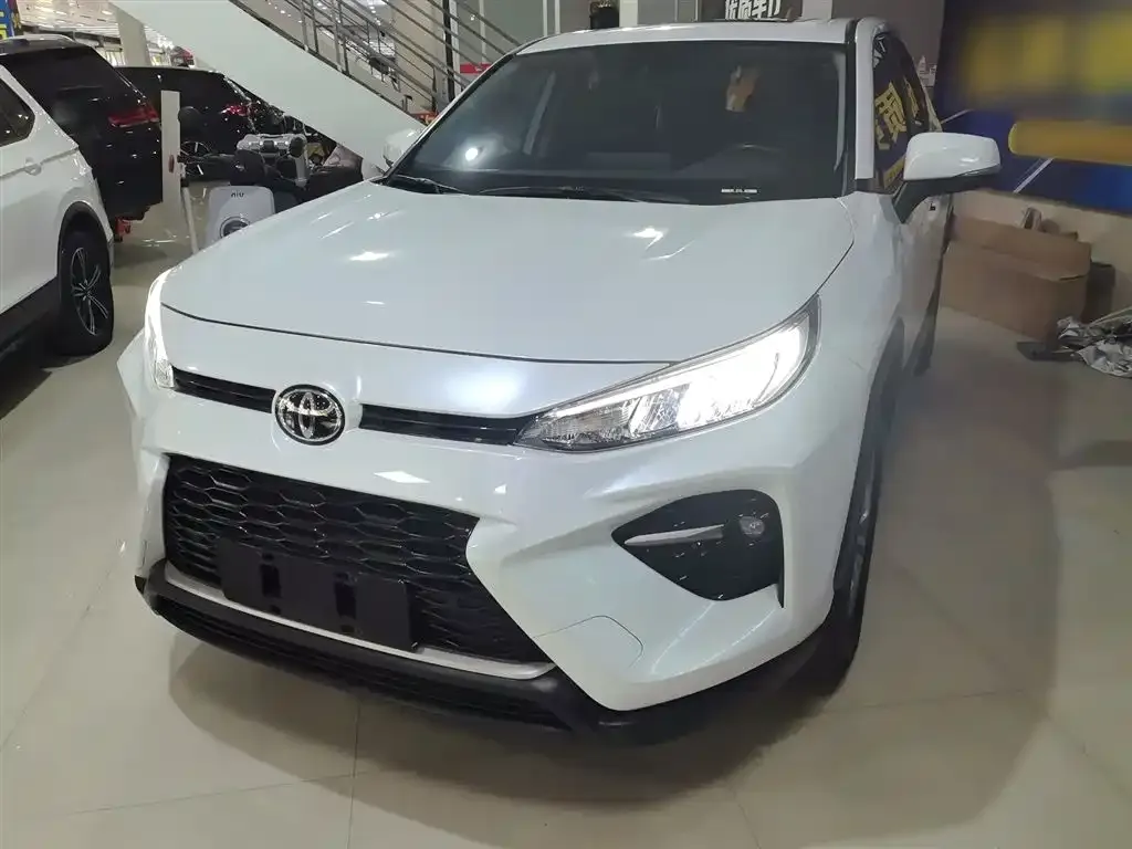 Toyota Wildlander — фото 2