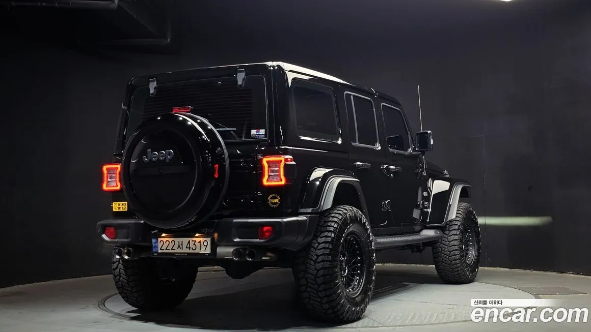 Jeep Wrangler 2022 из KR, фото 2
