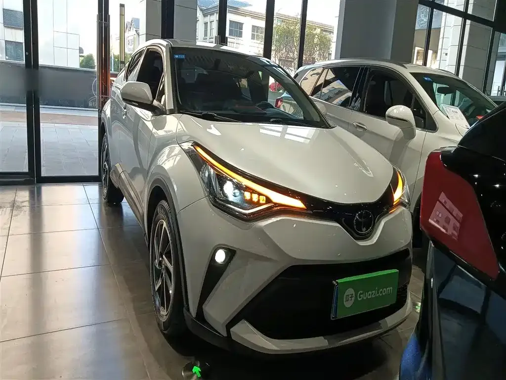 Toyota C-HR 2022 из CN, фото 5