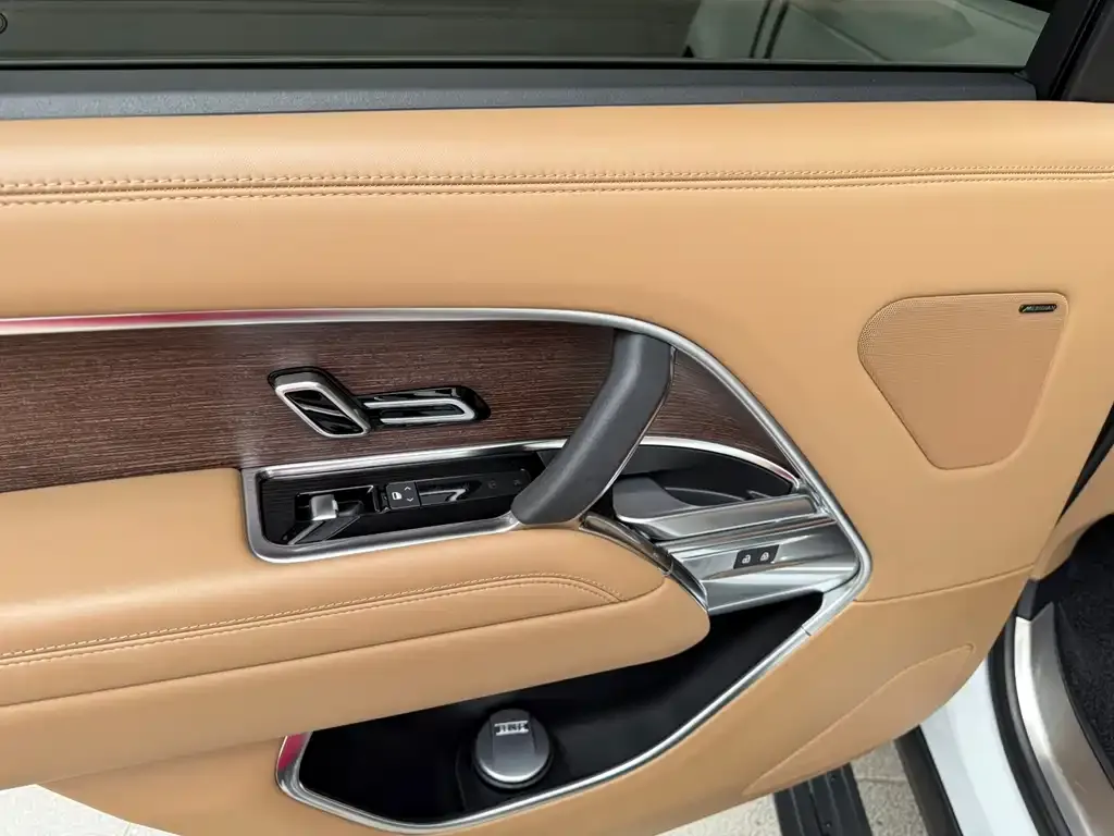 Land Rover Range Rover 2023 из CN, фото 10