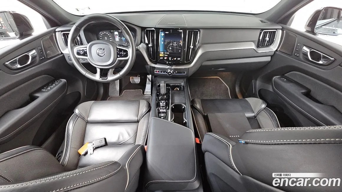 Volvo XC60 2021 из KR, фото 7