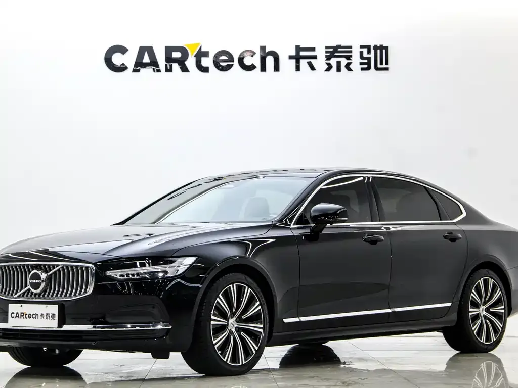 Volvo S90 2024 из CN, фото 1