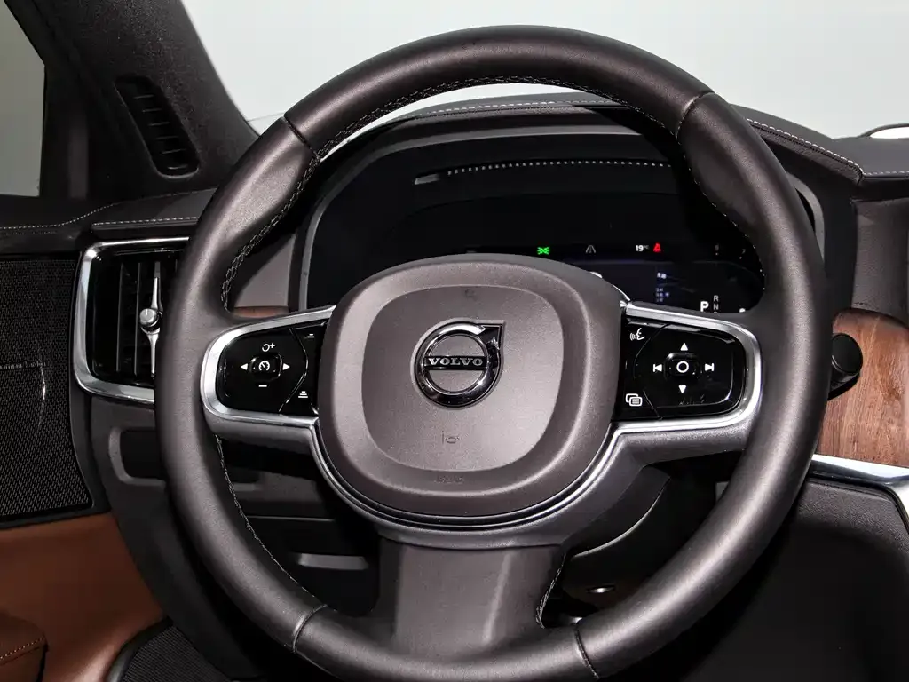Volvo S90 2024 из CN, фото 10