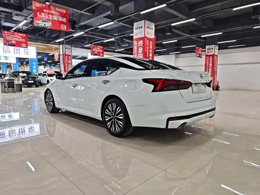 Nissan Teana 2023 из CN, фото 5