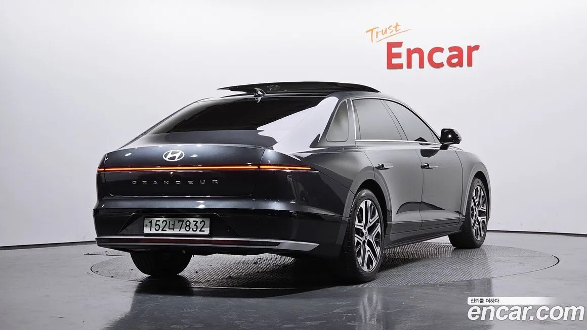 Hyundai Grandeur 2023 из KR, фото 2