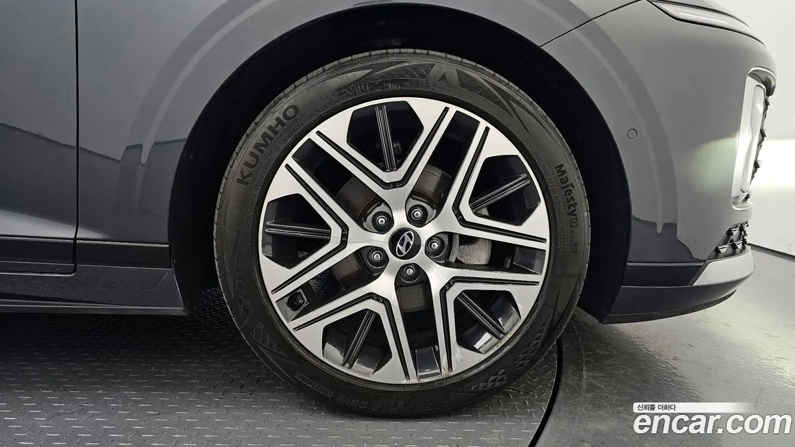 Hyundai Grandeur 2023 из KR, фото 8