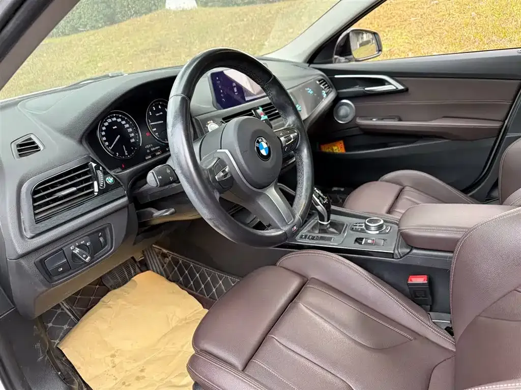 BMW 1 Series 2021 из CN, фото 7