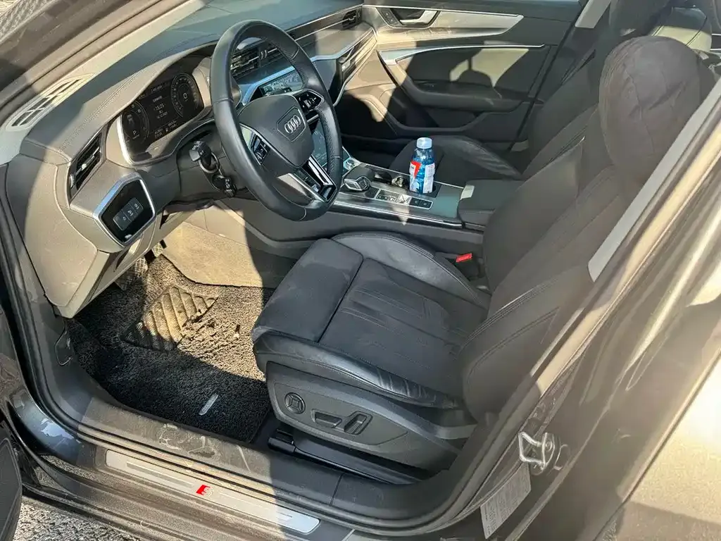 Audi A6 (Import) 2022 из CN, фото 2