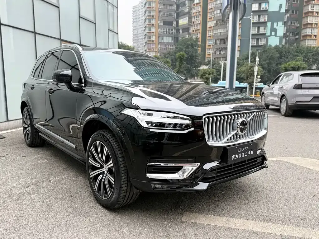 Volvo XC90 — фото 6