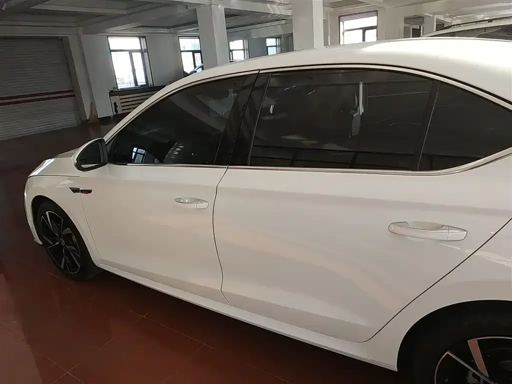 Skoda Octavia 2022 из CN, фото 10
