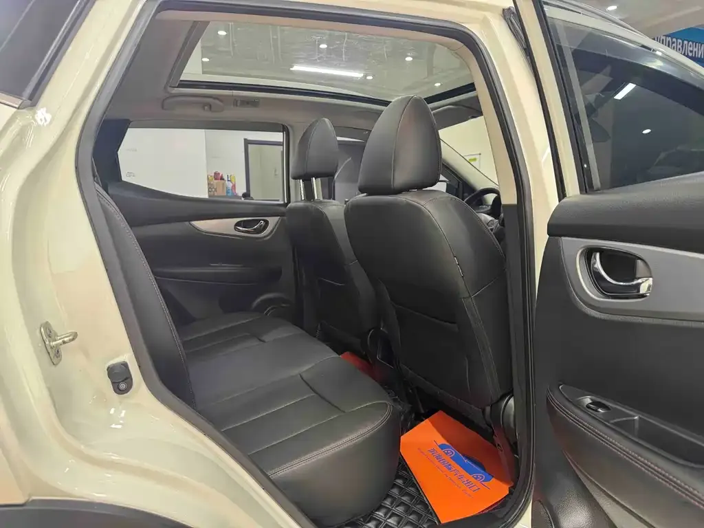 Nissan Qashqai 2021 из CN, фото 5