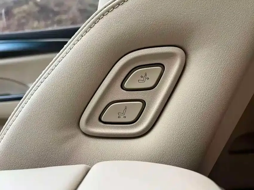 Buick GL8 2022 из CN, фото 6