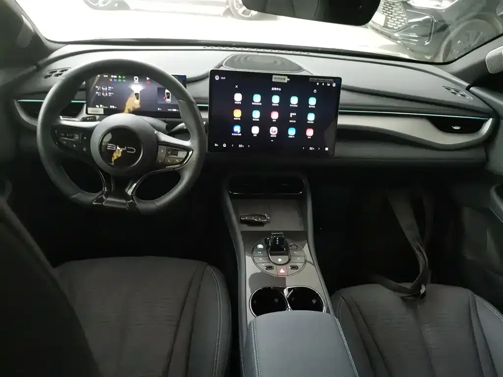 BYD Seal 06GT — фото 6