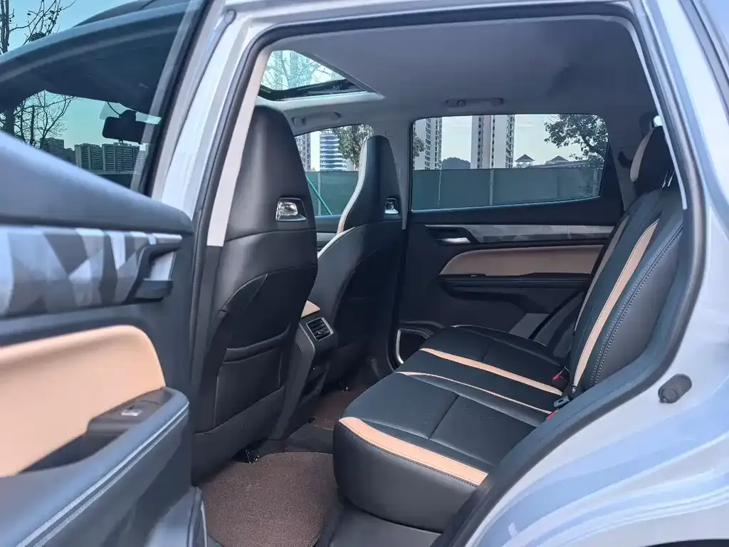 Geely Haoyue PRO 2024 из CN, фото 6