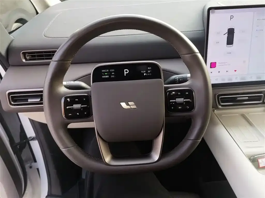 Li Auto MEGA 2024 из CN, фото 3