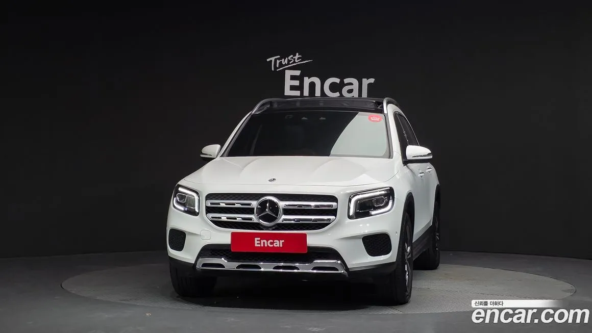 Mercedes-Benz GLB-Class — фото 4
