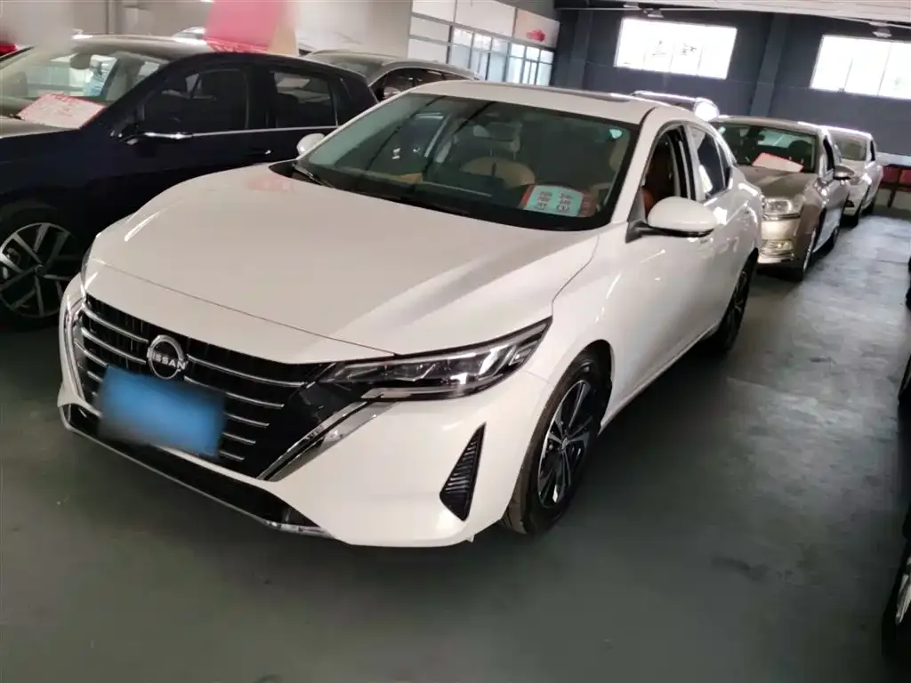 Nissan Sylphy 2023 из CN, фото 2