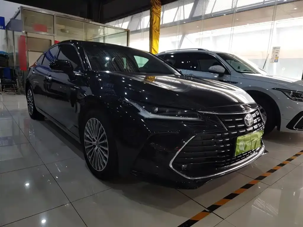 Toyota Avalon — фото 10