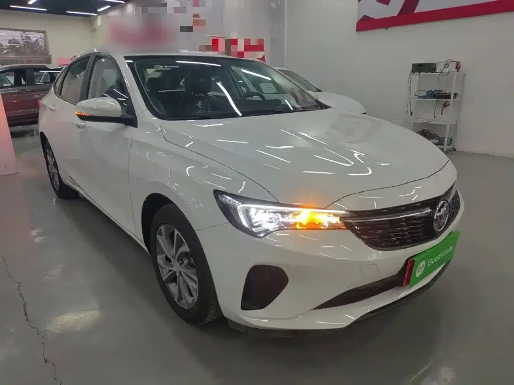 Buick Verano 2025 из CN, фото 3