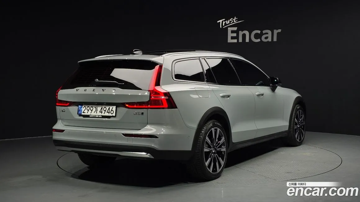 Volvo V60 — фото 3