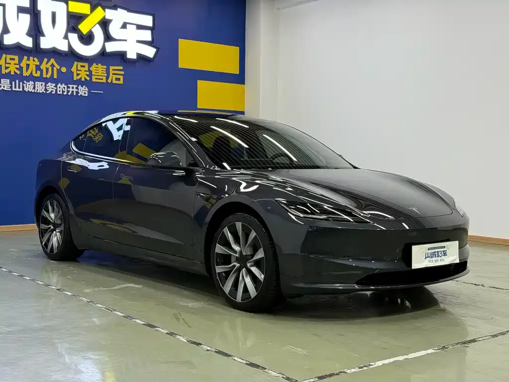 Tesla Model 3 2024 из CN, фото 5