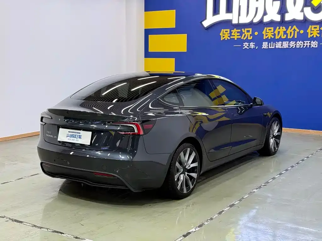 Tesla Model 3 2024 из CN, фото 8