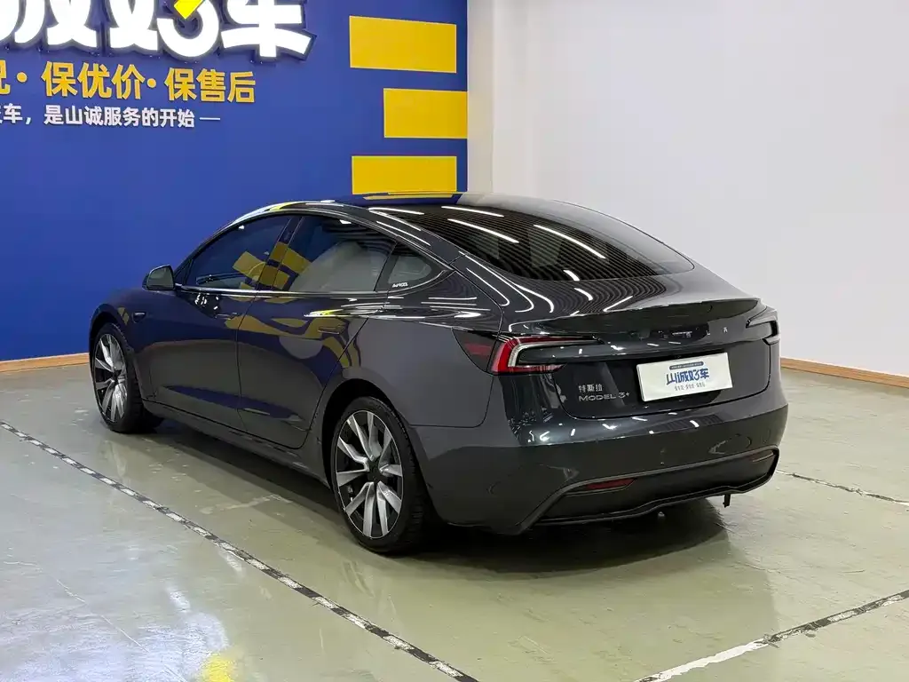 Tesla Model 3 2024 из CN, фото 4