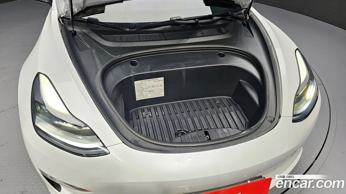 Tesla Model 3 2021 из KR, фото 8
