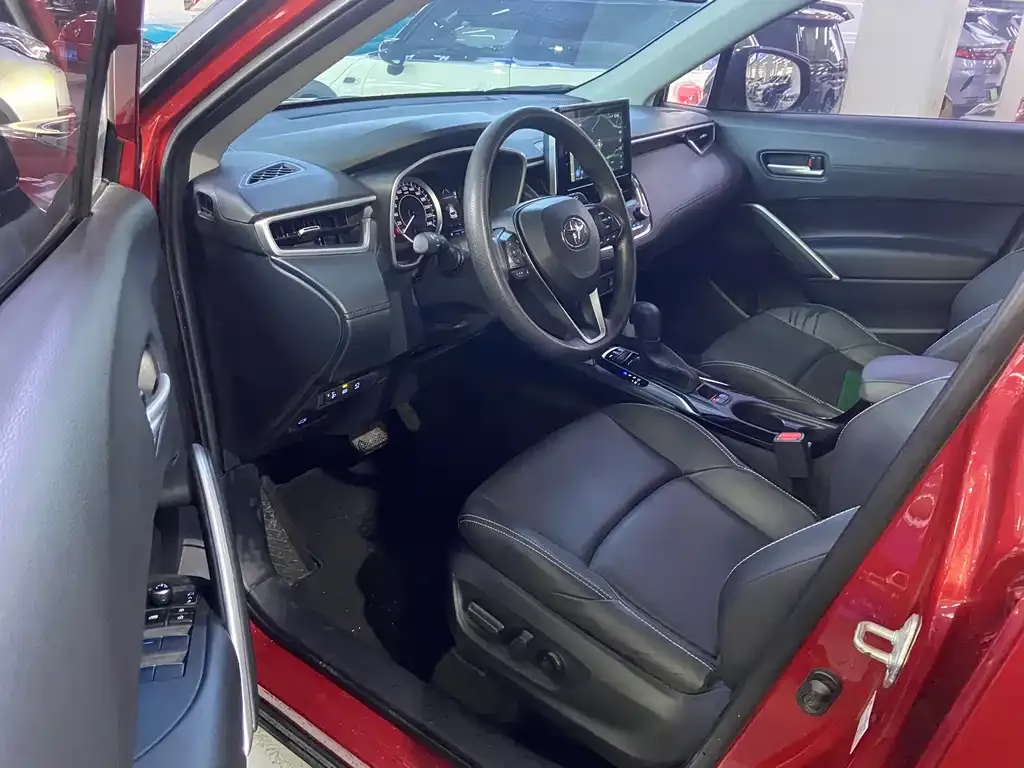 Toyota Frontlander 2022 из CN, фото 5