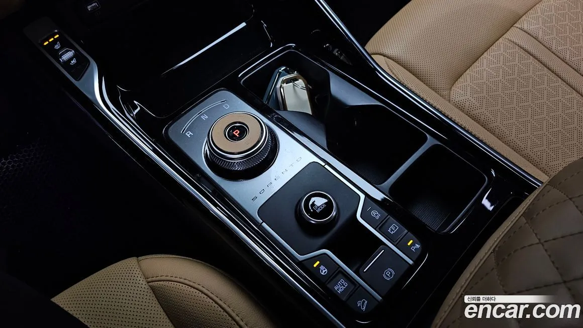 Kia Sorento — фото 4