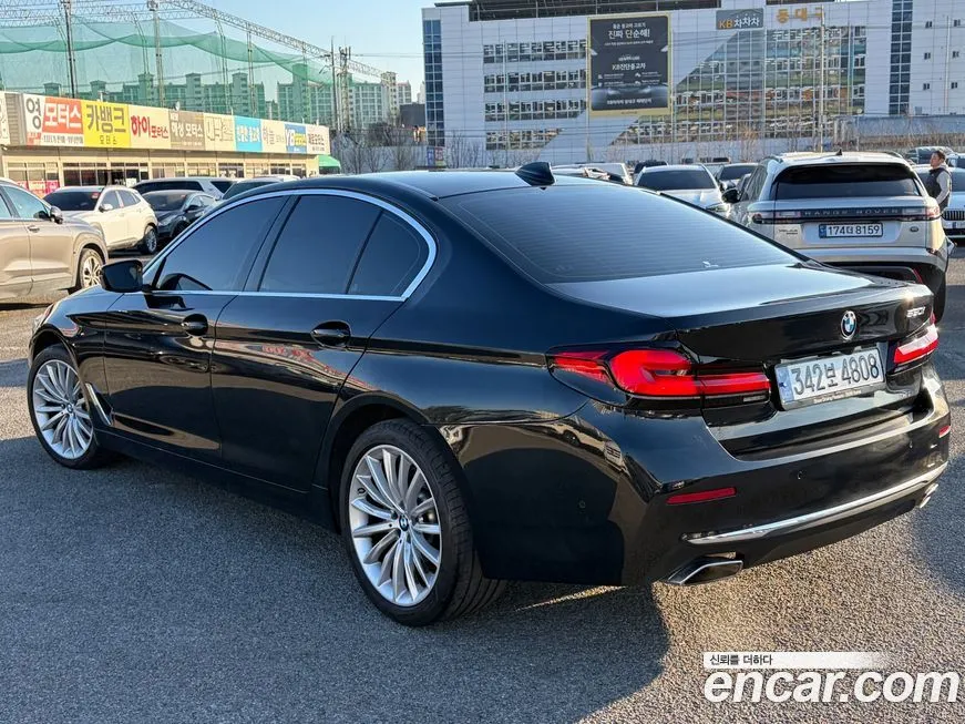 BMW 5-Series 2023 из KR, фото 8