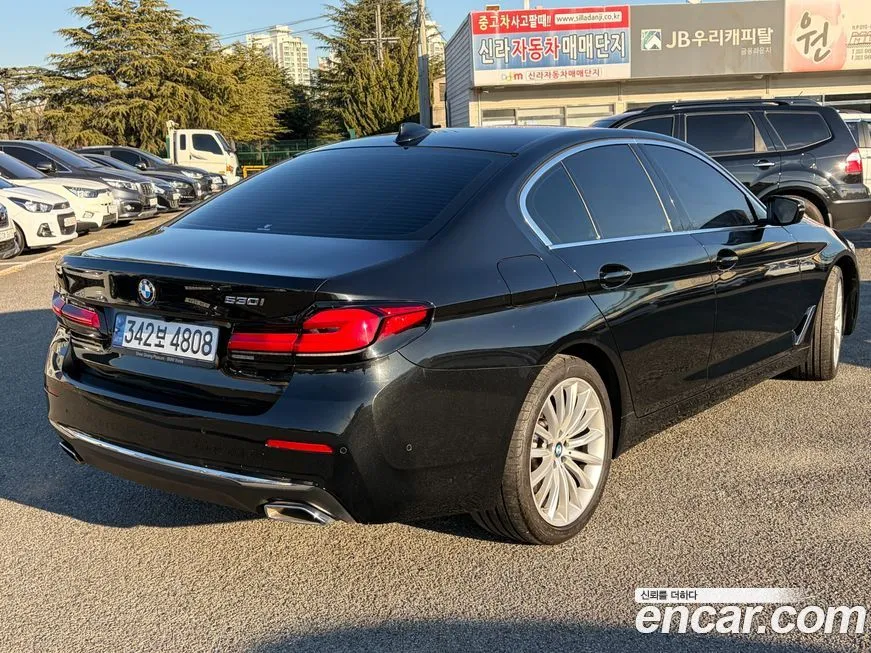 BMW 5-Series 2023 из KR, фото 7