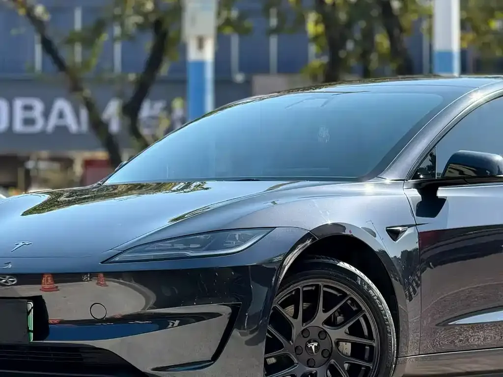 Tesla Model 3 2024 из CN, фото 3