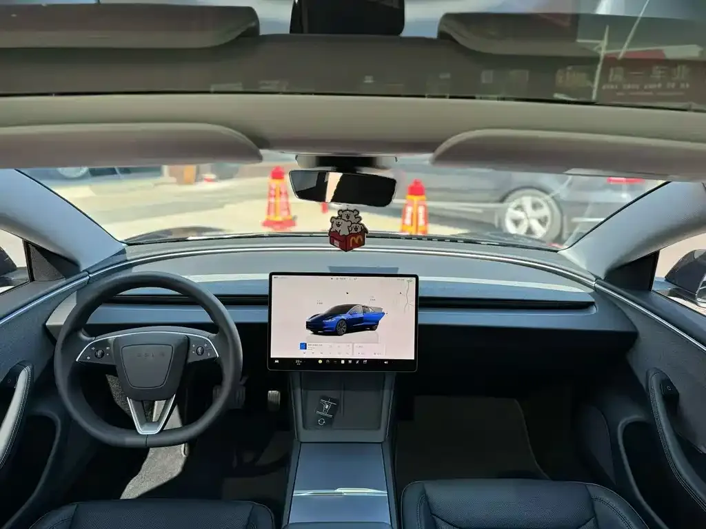 Tesla Model 3 2024 из CN, фото 6