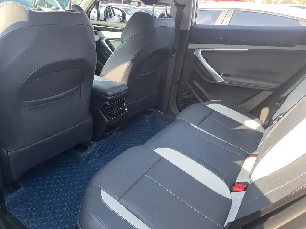 Geely Boyue L 2024 из CN, фото 3