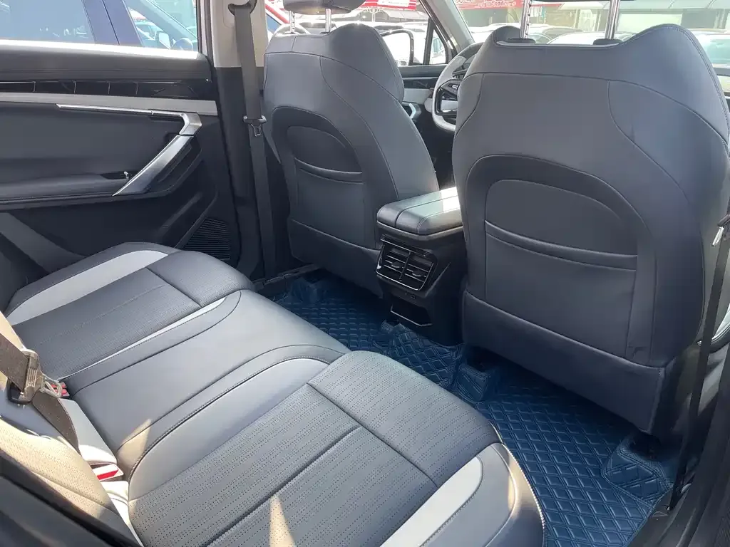 Geely Boyue L 2024 из CN, фото 10