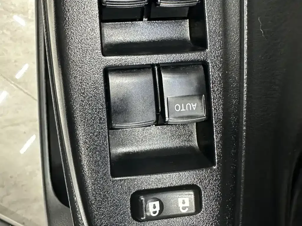 Toyota Yaris L 2021 из CN, фото 10