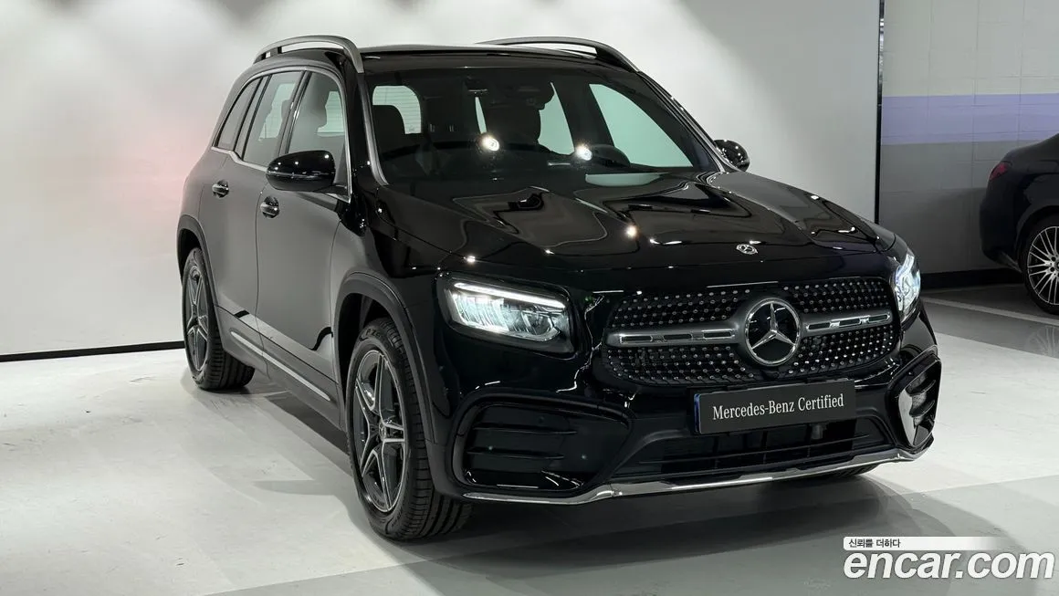 Mercedes-Benz GLB-Class — фото 6