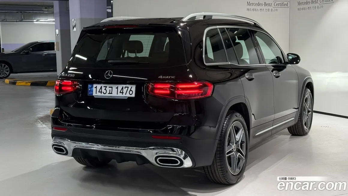 Mercedes-Benz GLB-Class — фото 10