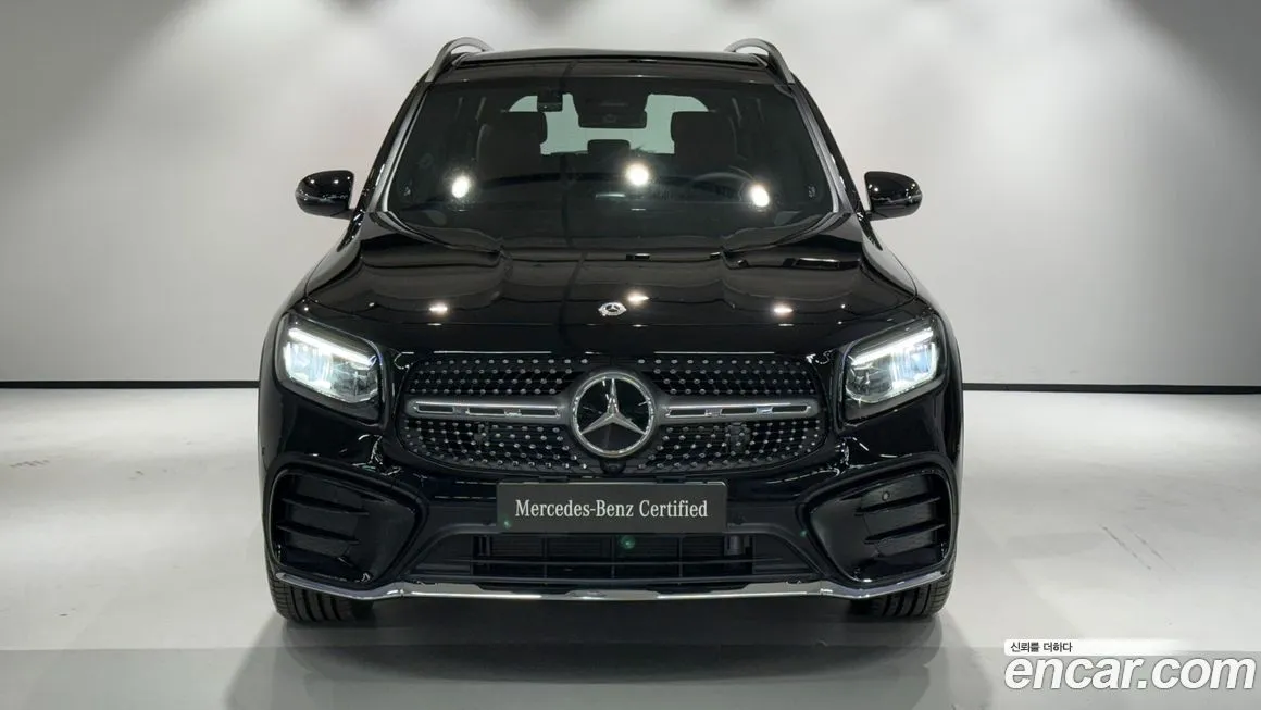 Mercedes-Benz GLB-Class — фото 9