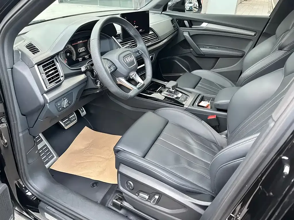 Audi Q5L 2025 из CN, фото 4