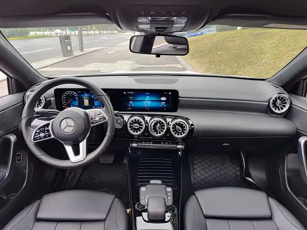 Mercedes-Benz A-Class 2021 из CN, фото 5