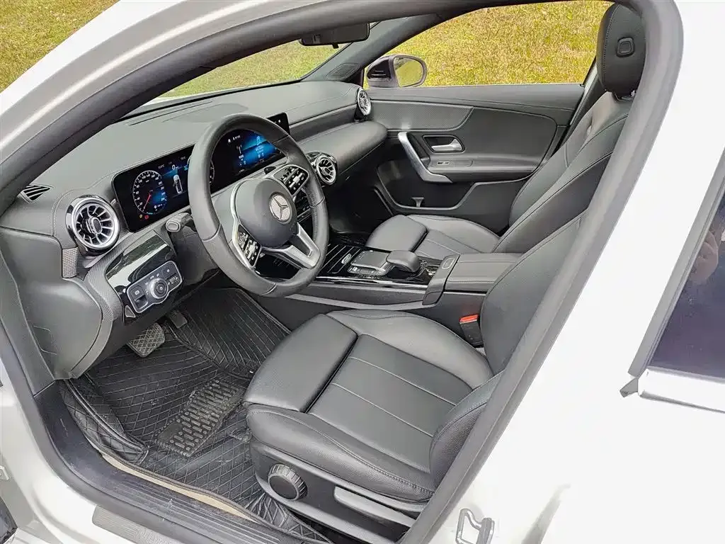 Mercedes-Benz A-Class 2021 из CN, фото 2