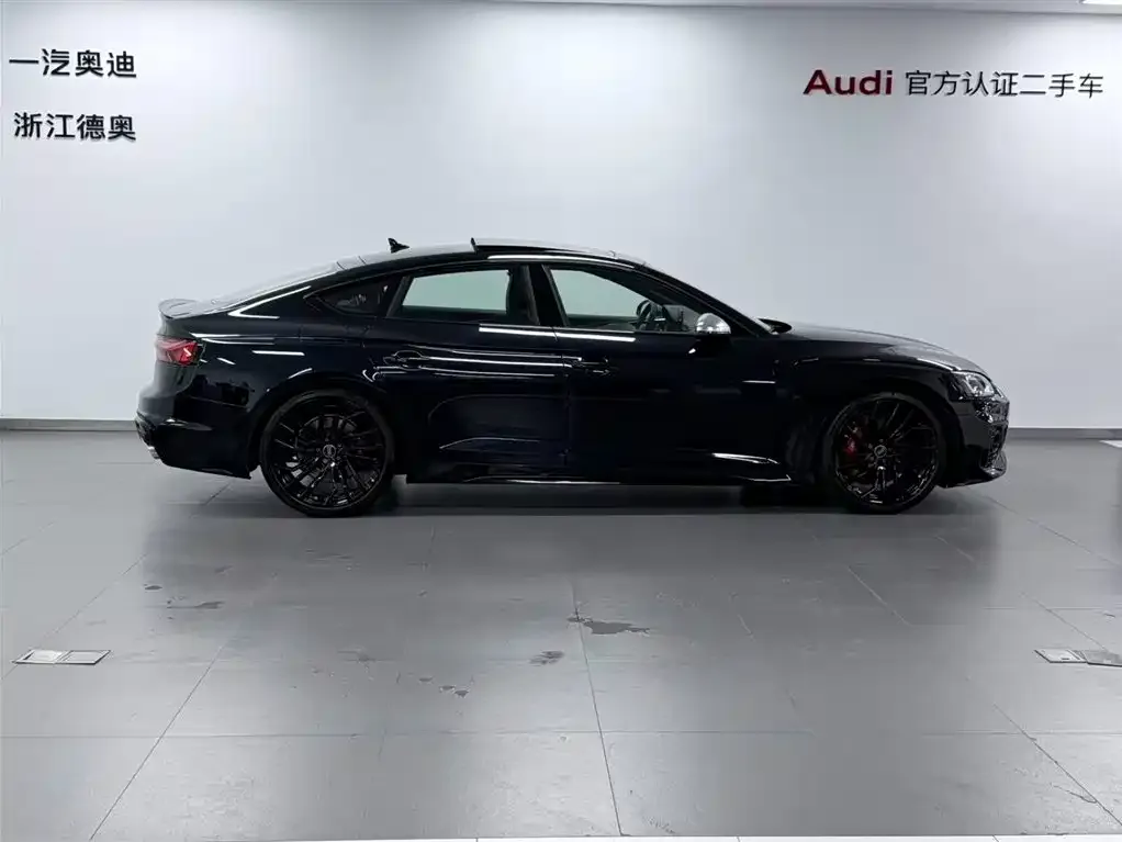 Audi RS 5 2024 из CN, фото 4