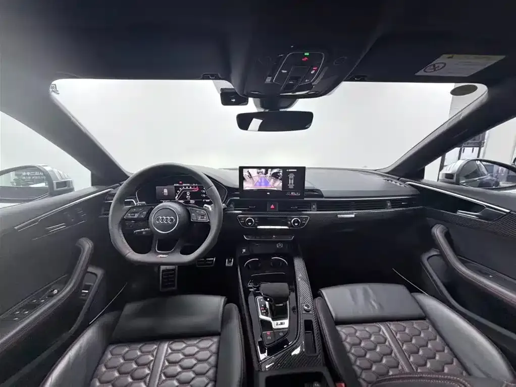 Audi RS 5 2024 из CN, фото 3
