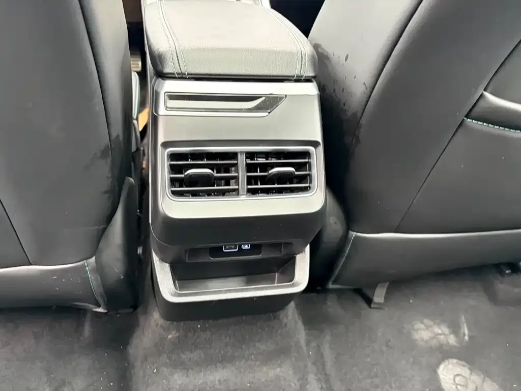 Geely Xingrui 2023 из CN, фото 9