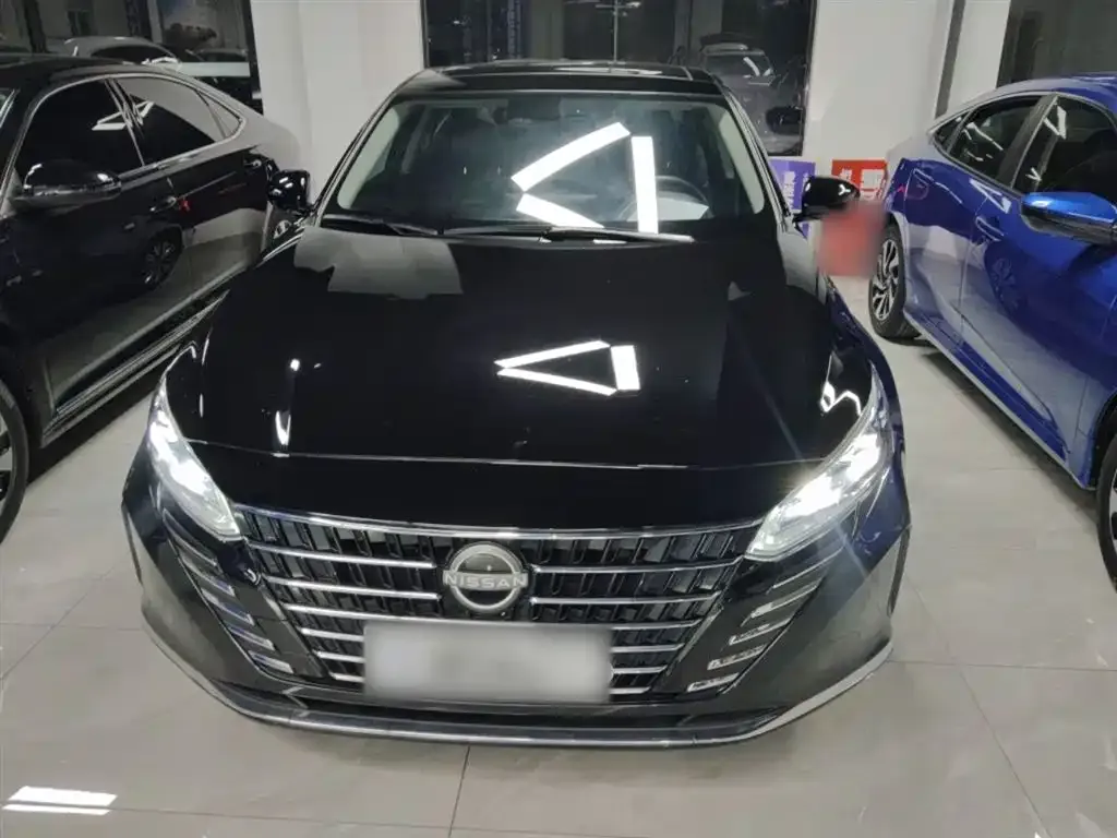 Nissan Teana 2023 из CN, фото 2